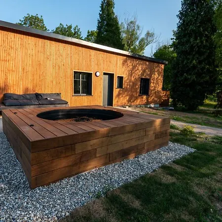 Le Nichoir Du Marais - écolodge Ponts-et-Marais